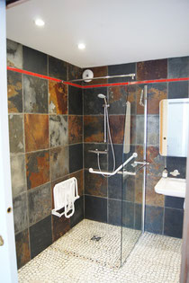 Douche à l'italienne.